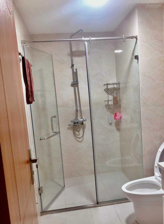 Modern 2-Bedroom Apartment in Valencia Garden