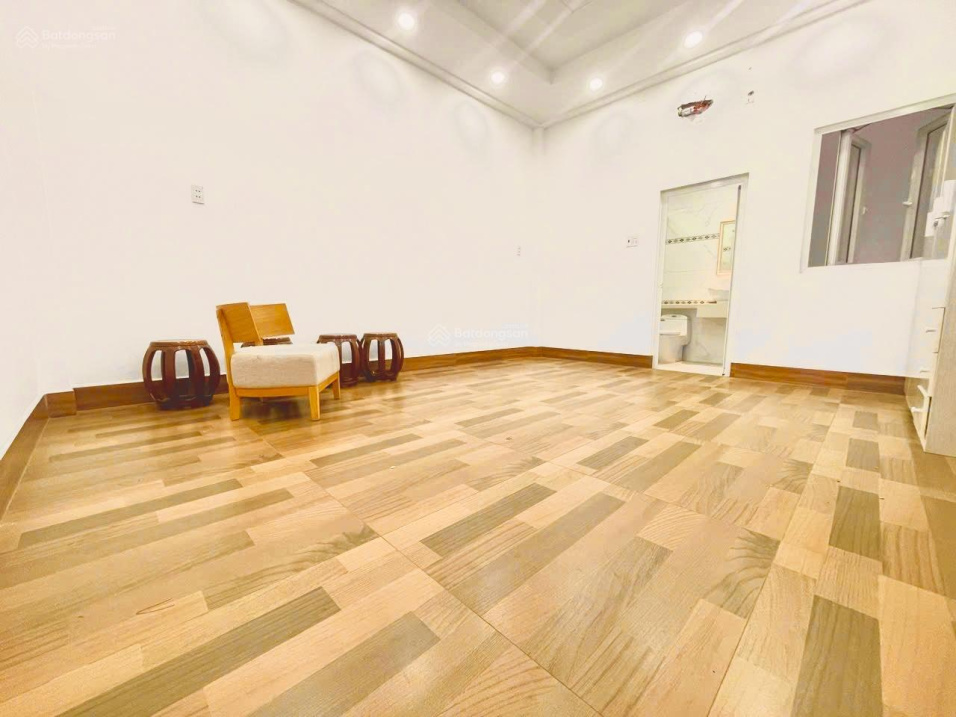 Furnished Room in Luxury Residential Complex