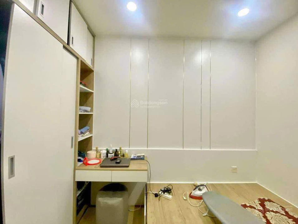 Emerald Apartment - 3 Bedrooms, Fully Furnished