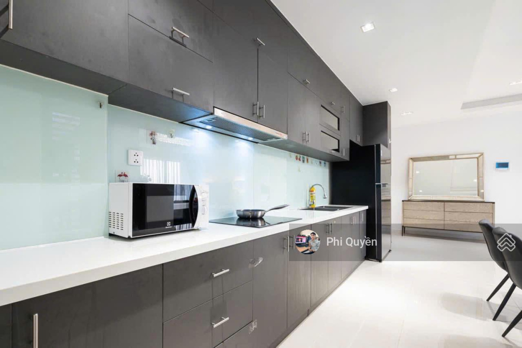 Botanica Premier Apartment near Tan Son Nhat Airport