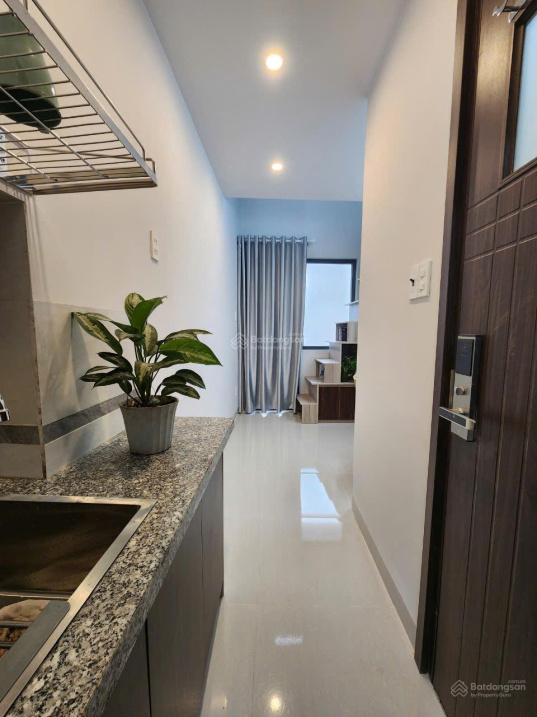Modern Duplex Apartment with Balcony in District 11