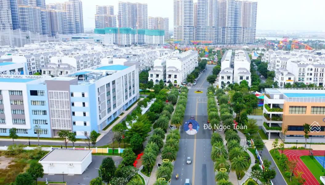 Vinhomes Quan 9 Townhouse - 84m² Ground + 1st Floor Rental