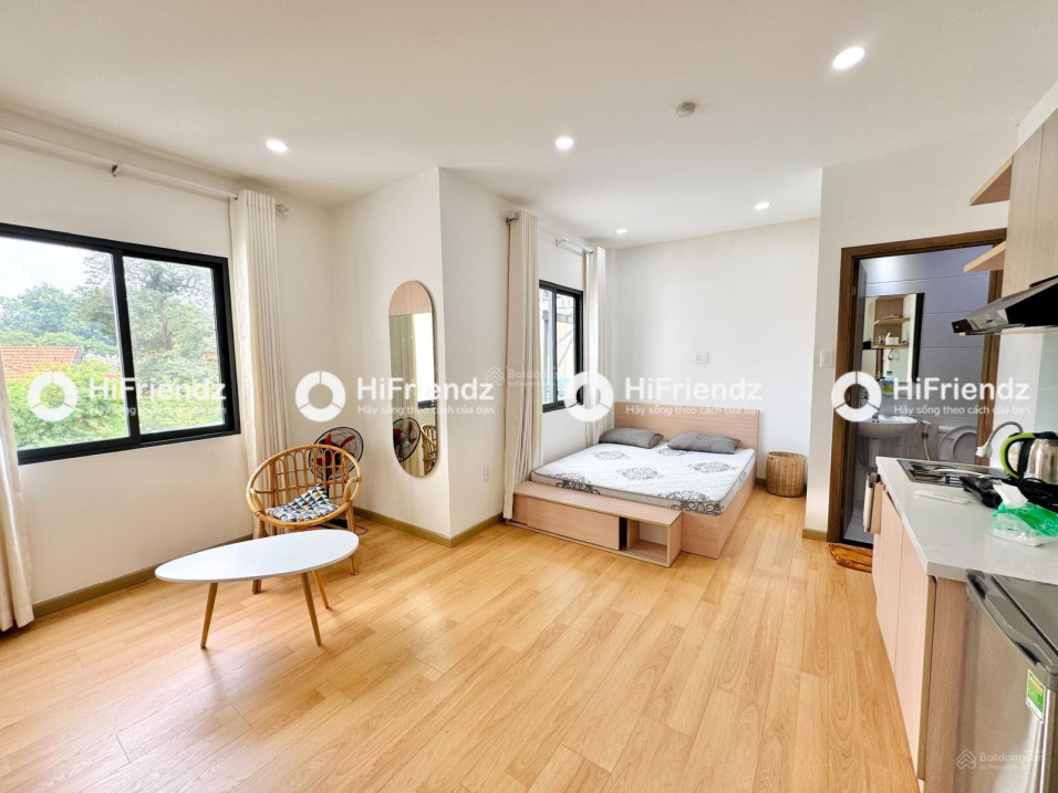 Modern Studio Apartment with Convenient Location