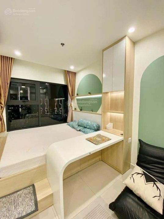Modern Vinhomes Grand Park Apartment with City Views
