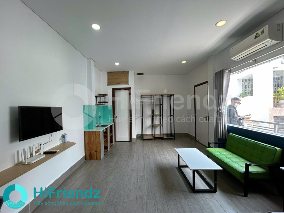 Sunny Central Studio with Modern Furnishings
