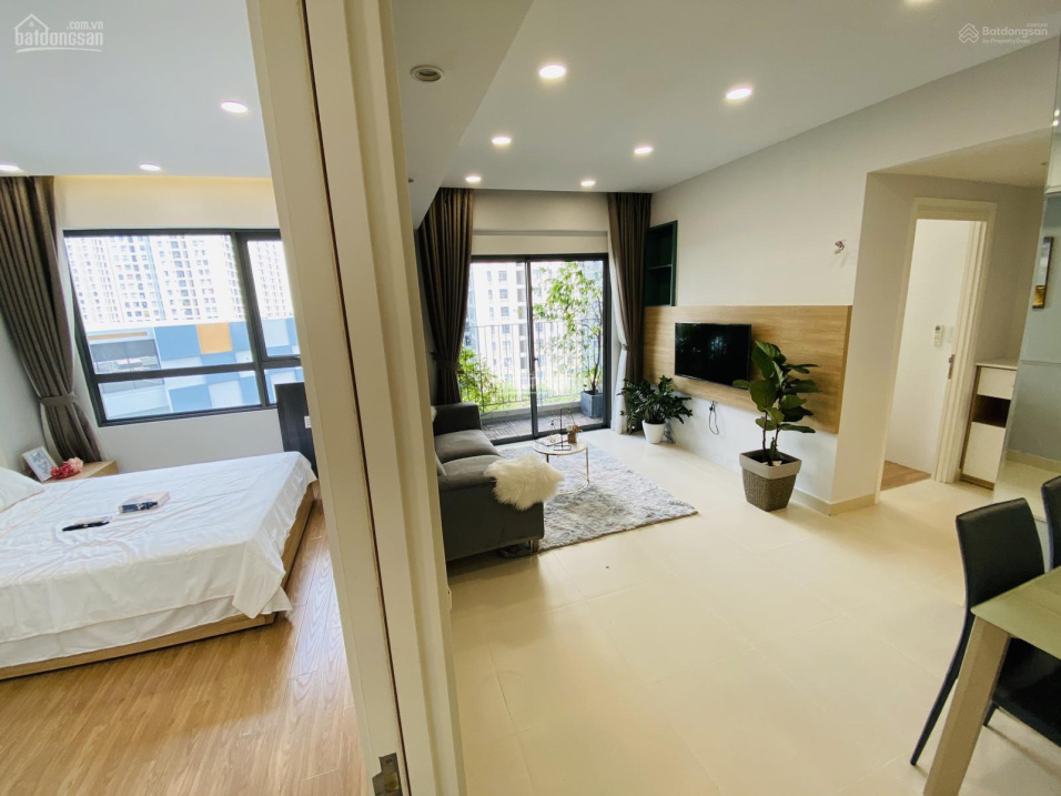 Modern 2-Bed Apartment in District 1 HCM