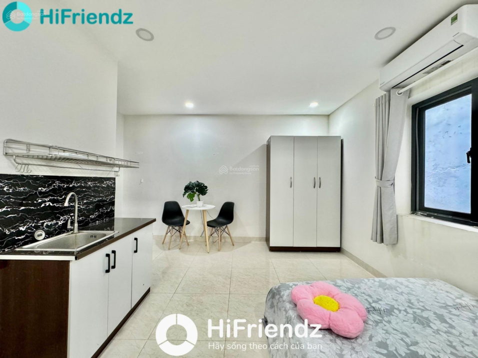 Modern Studio Apartment in District 10