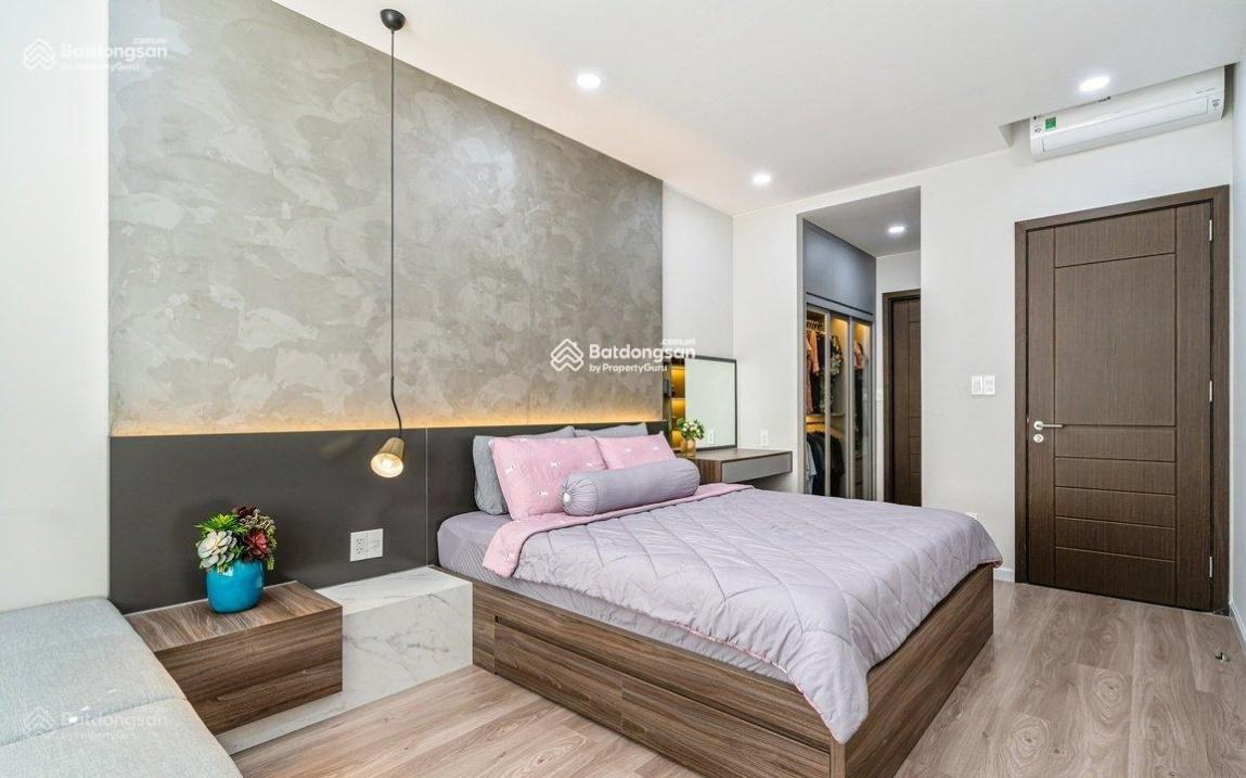 Modern 85m² 2-Bed Apartment in Tan Binh