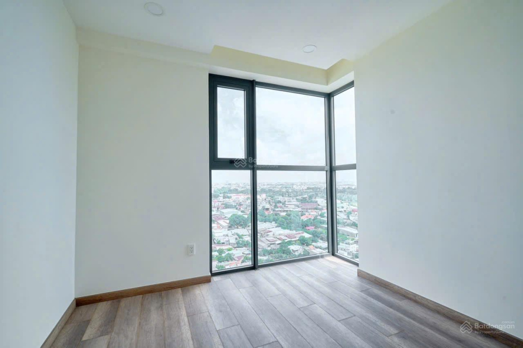 Modern 2BR Apartment Near National University