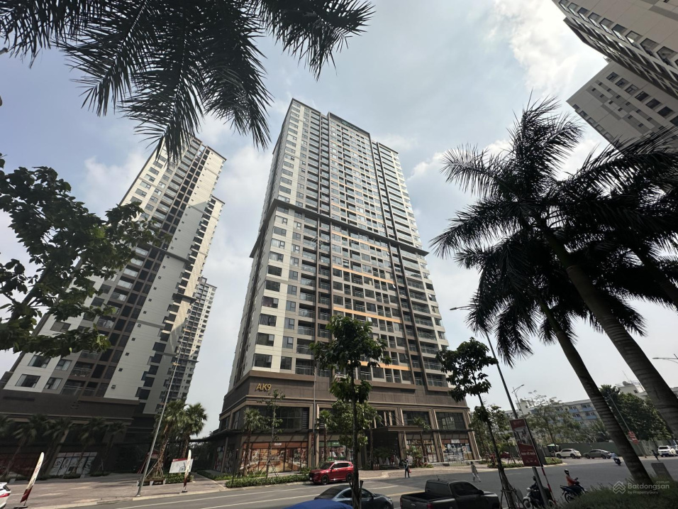 Modern 2-Bedroom Furnished Apartment in Akari Complex