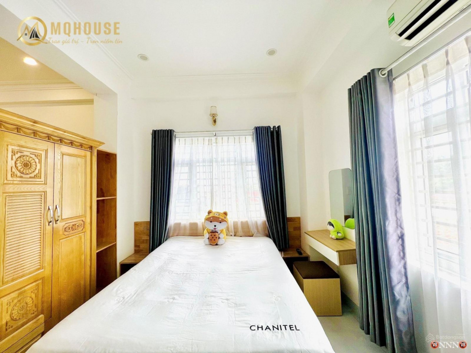 Modern Studio Apartment Near Phu Nhuan Junction