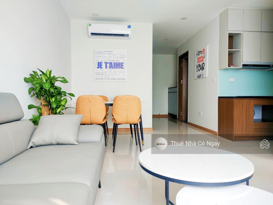 Modern 1-Bedroom Apartment with Blue Accents