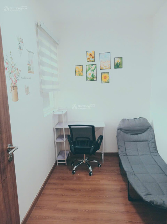 Modern 2-Bedroom Apartment with City View