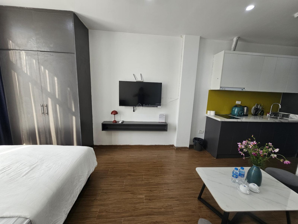 Modern Studio with Balcony near Lotte