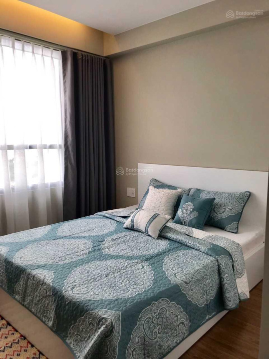 Modern Gold View Apartment Near City Center