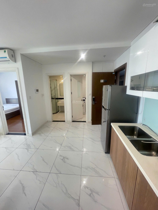 Modern 50m² Apartment with Parking in My Dinh
