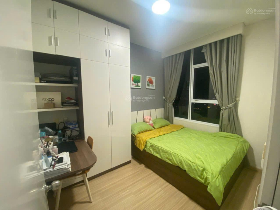 Modern Apartment with Designer Interior
