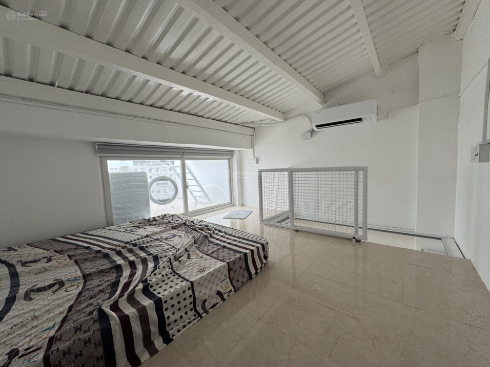 Modern 2-Bedroom House with Full Amenities