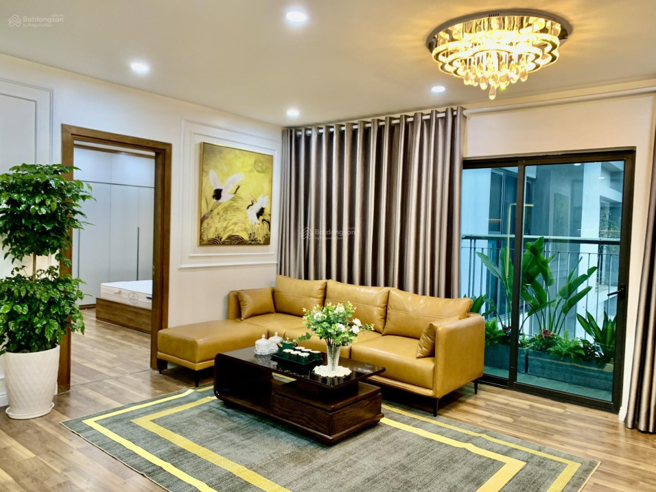 Luxurious 2BR Apartment at Goldmark City