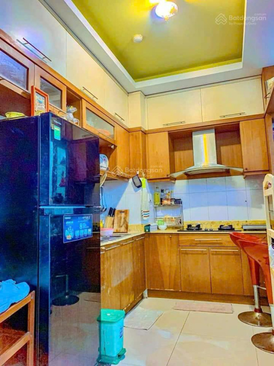 Fully Furnished 3BR Apartment in District 4