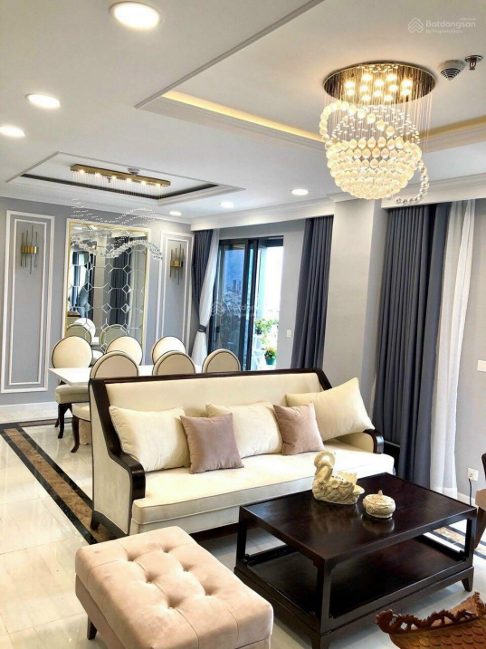 Luxury VIP Apartment in Golden Mansion Complex