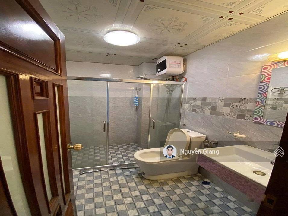 Furnished 2-Bedroom Apartment with Large Balcony