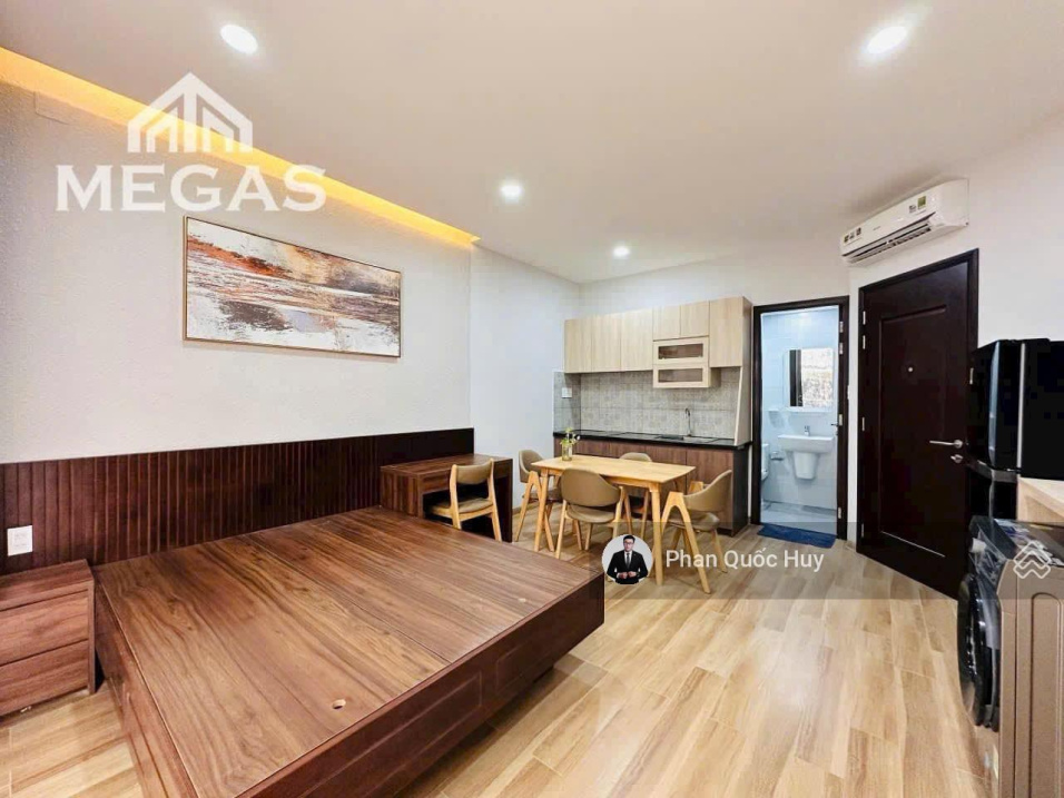 Modern Studio Apartment with Kitchen and Balcony