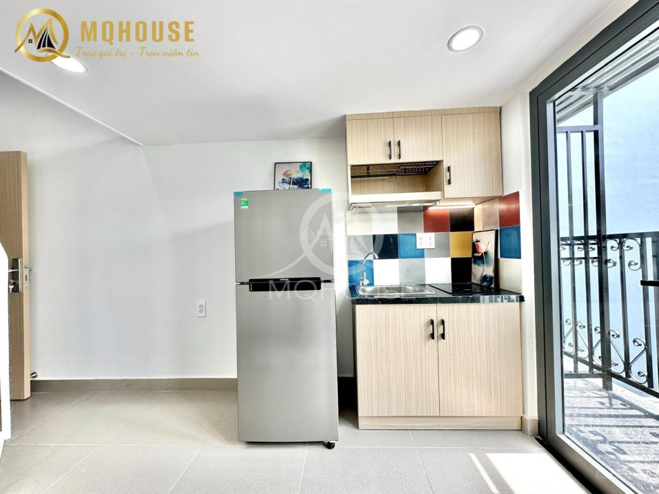 Modern Duplex Near Etown with Furnished Balcony