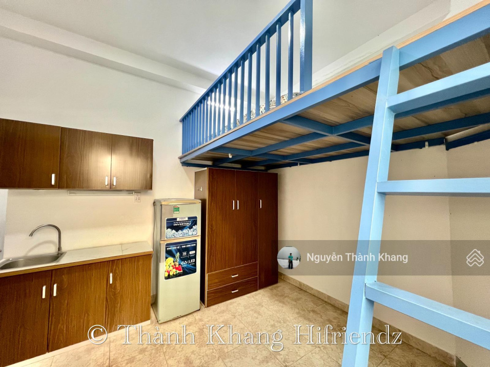 Modern Studio with Loft Bed Near Universities