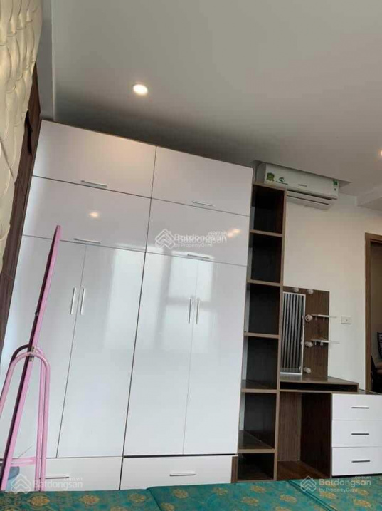 Spacious 3BR Apartment with Full Furnishings