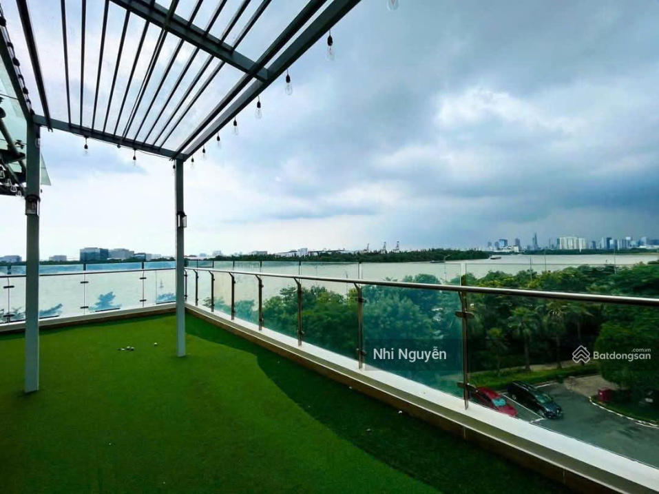 Luxurious 4-Bedroom Diamond Island Apartment with Views