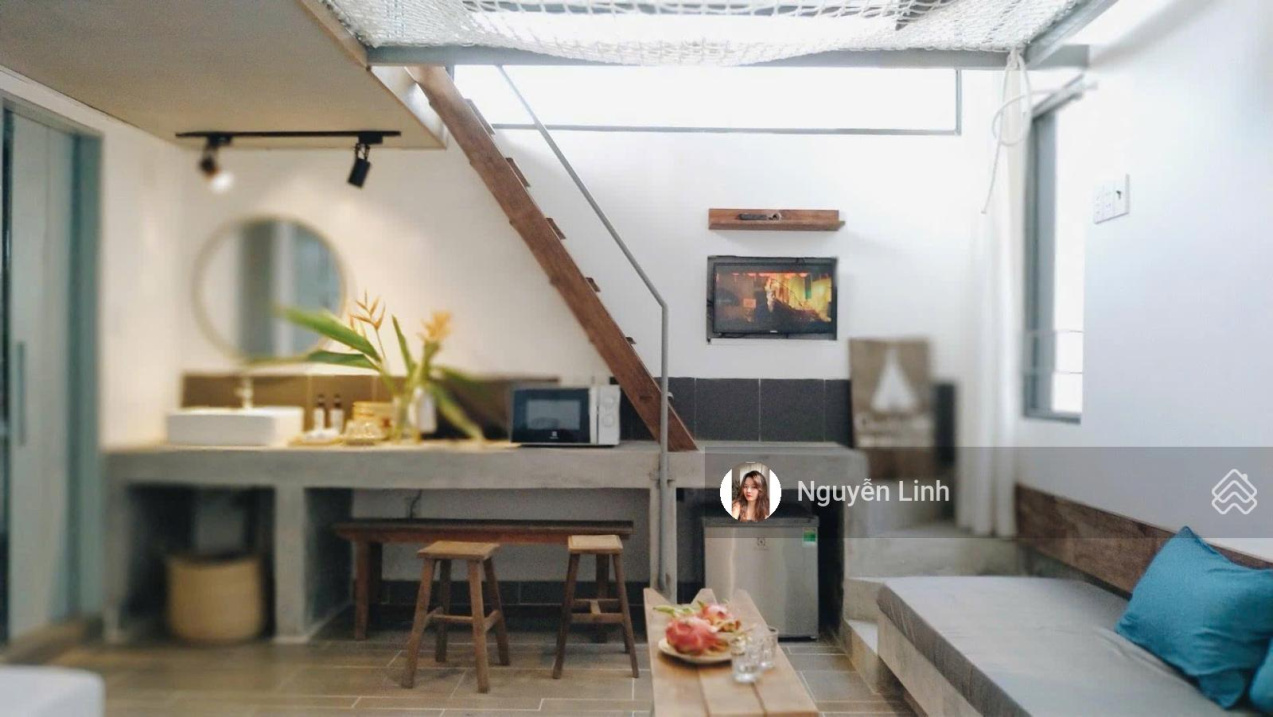 Modern Loft Apartment Near Phan Xich Long