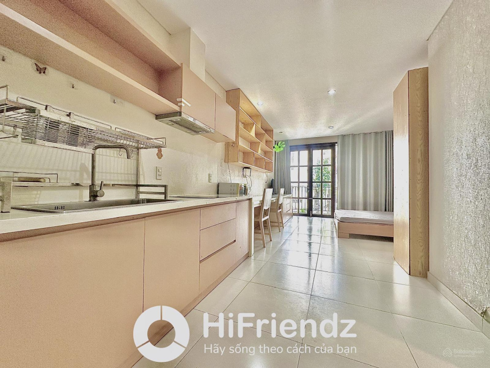 Modern Studio Apartment in District 3