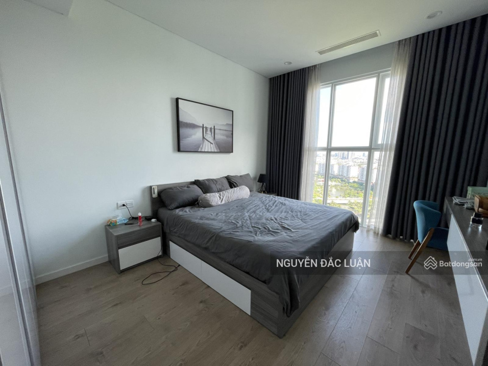 High-Floor 2BR Sadora Apartment with River View