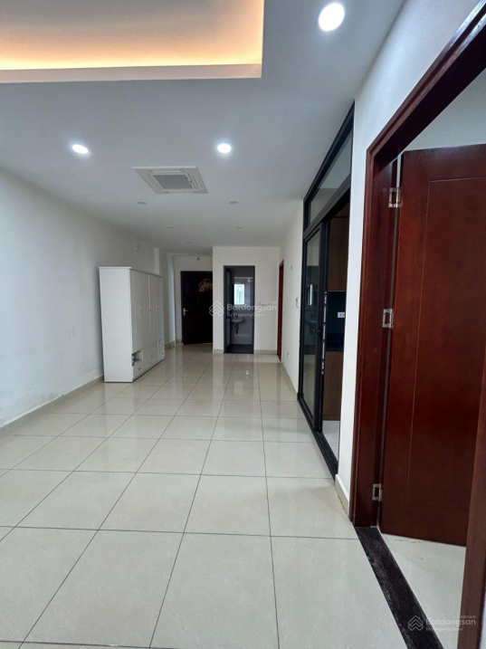Modern 70m² Apartment with 2 Bedrooms