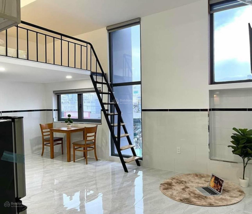 Modern Loft Studio with Mezzanine in District 11