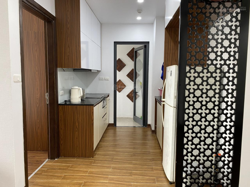 Modern 83m² Apartment with Designer Interior