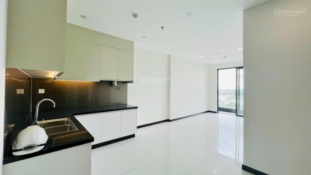 Modern 80m² Two-Bedroom Apartment in Skyview