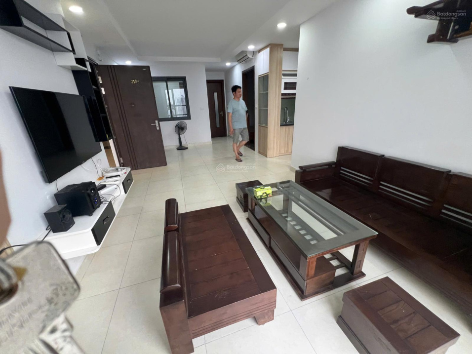 Smile Building Corner Apartment, Fully Furnished, Convenient Location