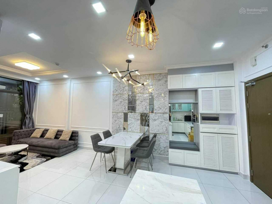 Modern Jamila Khang Dien Apartment with Pool