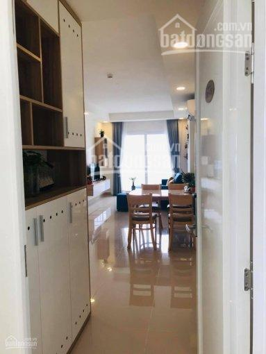 Spacious 68m² Apartment with River View
