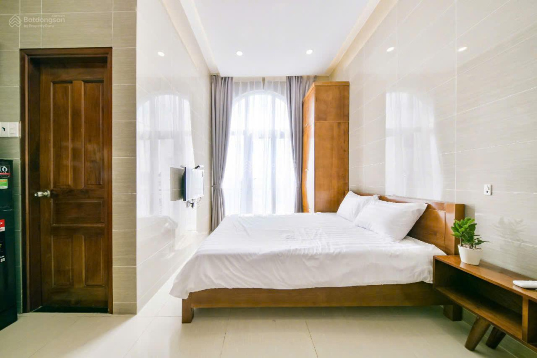 Modern Studio Apartment with Kitchen in Central Location