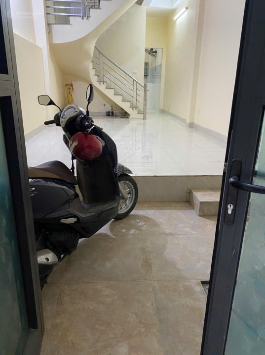 Cầu Diễn Townhouse for Rent - Family or Office Space