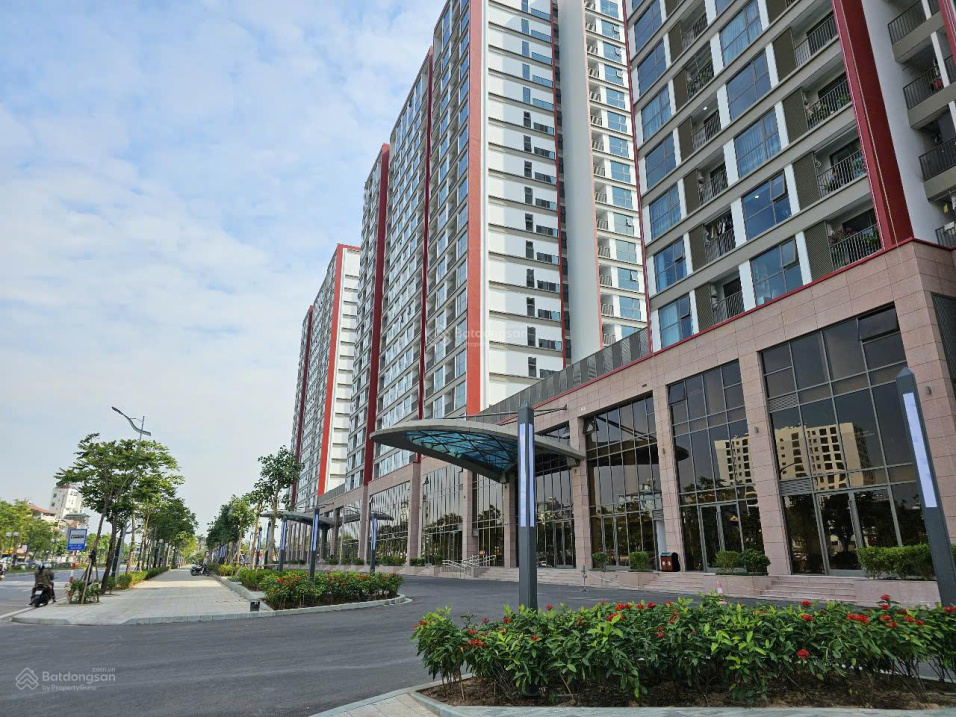 Modern 3BR Apartment in Khai Son City