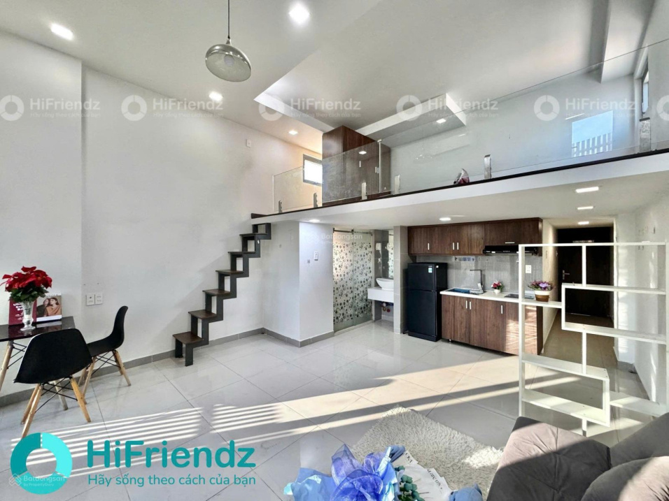 Modern Loft-Style Mezzanine Apartment with Full Furnishings