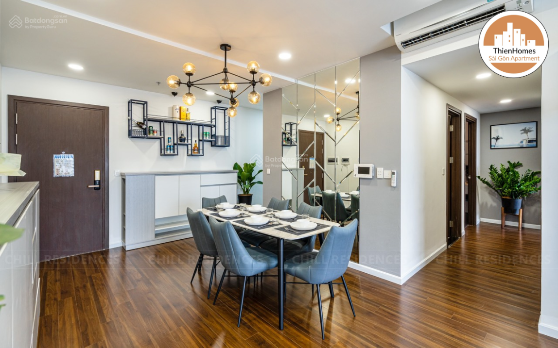 Modern 3-Bed Apartment with Bitexco View