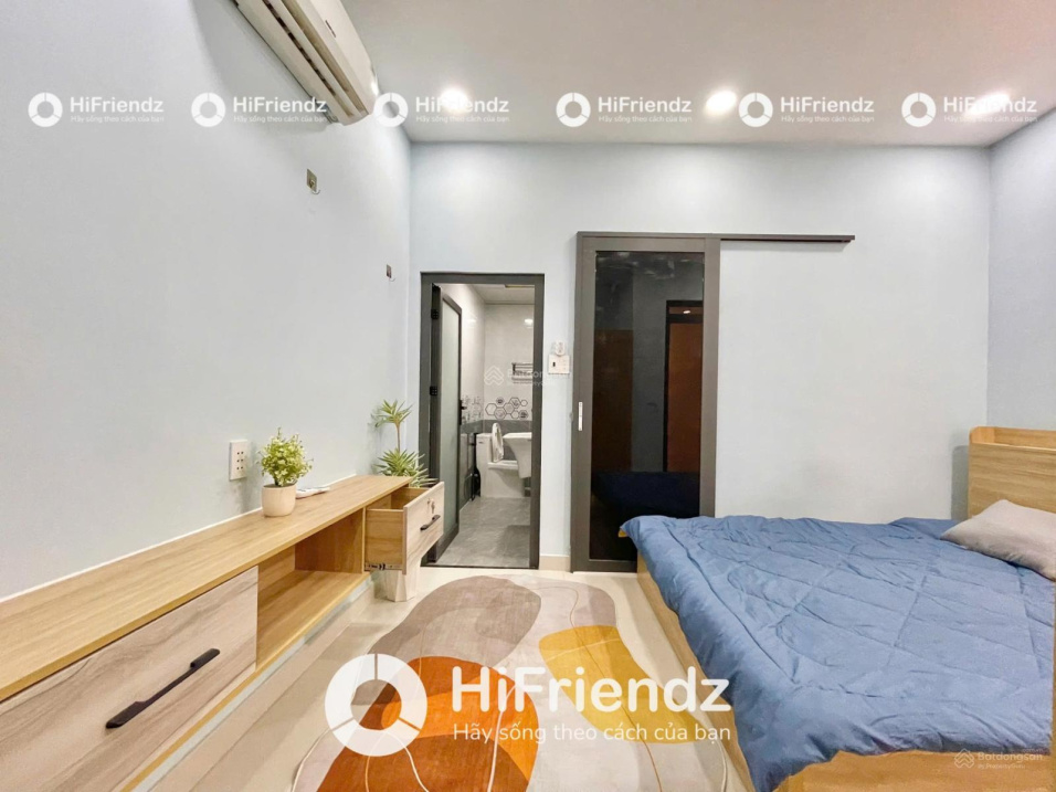 Modern Studio with Balcony near Phu Lam Park