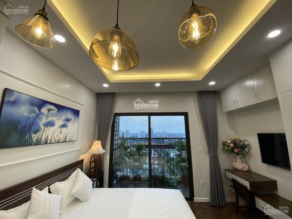 Modern Studio Apartment with Designer Interior