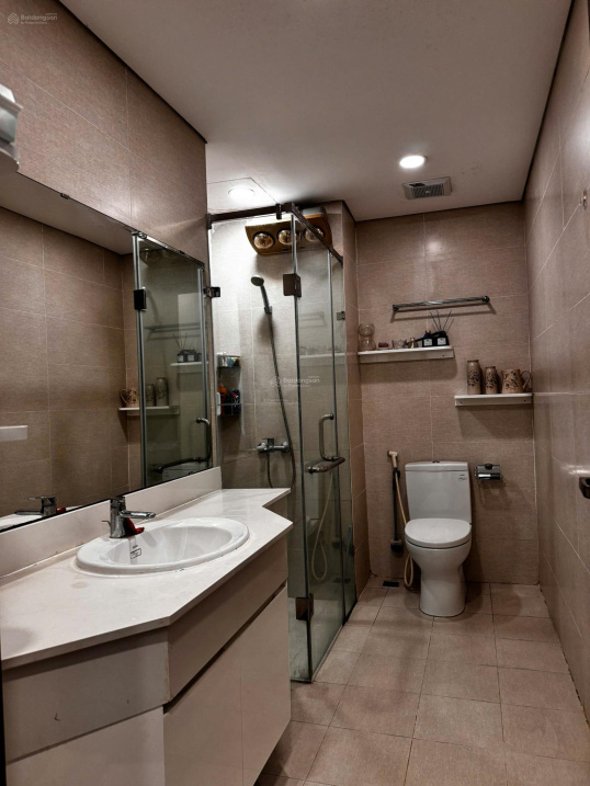 Spacious 3-Bedroom Apartment at Hà Nội Center Point