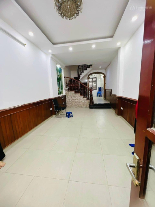 5-Floor Townhouse in Nam La Khe District